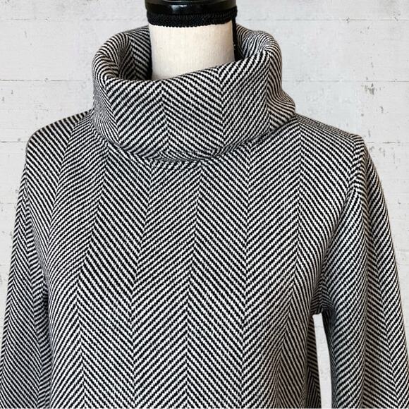 J. Crew Factory Long Sleeve Funnel Neck Pullover Herringbone Fleece Lined Size M - Picture 5 of 14